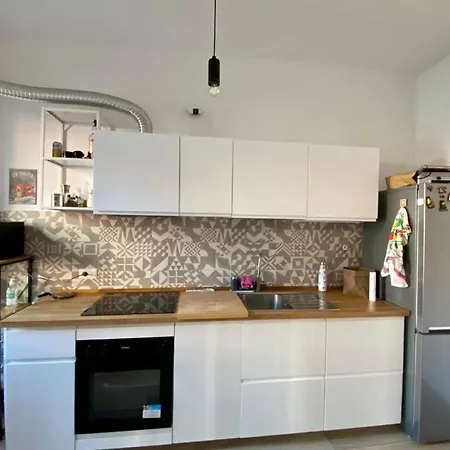 아파트 Blue Howme *